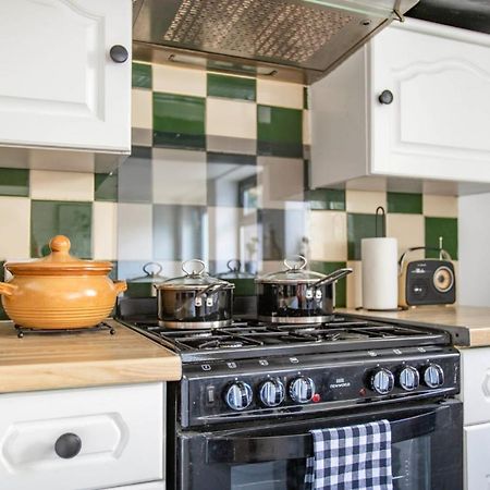 Stunning Character 2Bed Cottage In St Albans Wifi Luaran gambar