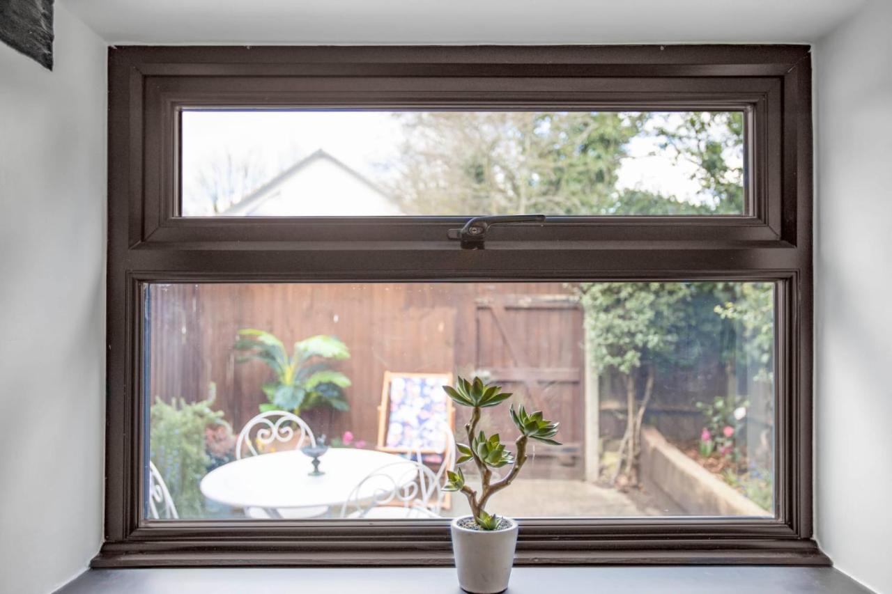 Stunning Character 2Bed Cottage In St Albans Wifi Luaran gambar